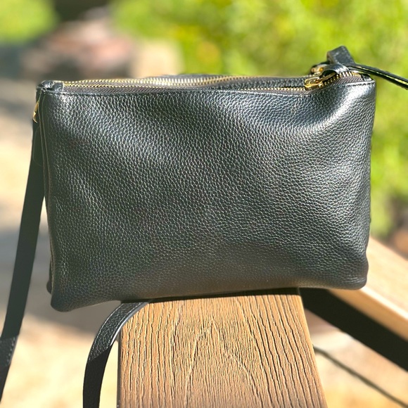 Vine Camuto- Italian Leather Triple Compartment Crossbody - Picture 2 of 3